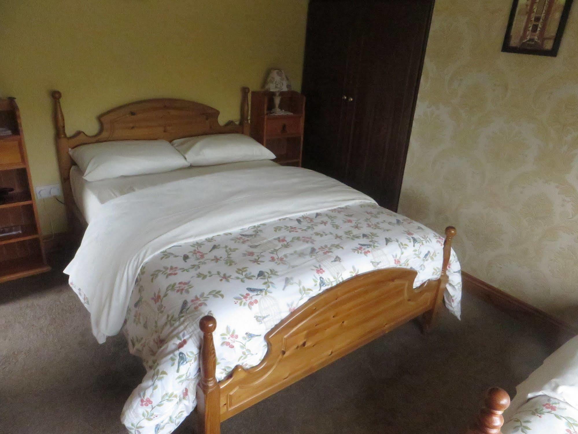 Dawn House B&B Kilmeaden Екстер'єр фото